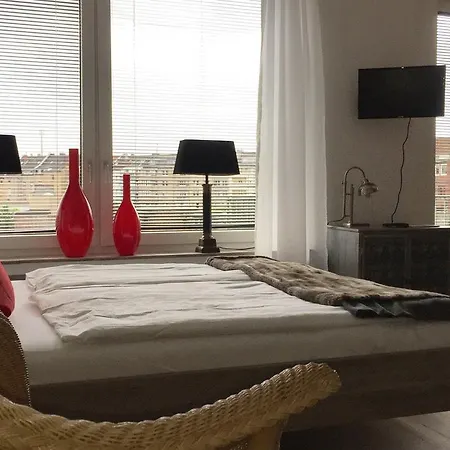 Aparthotel Düsseldorfer Domicil Media Harbour 3*